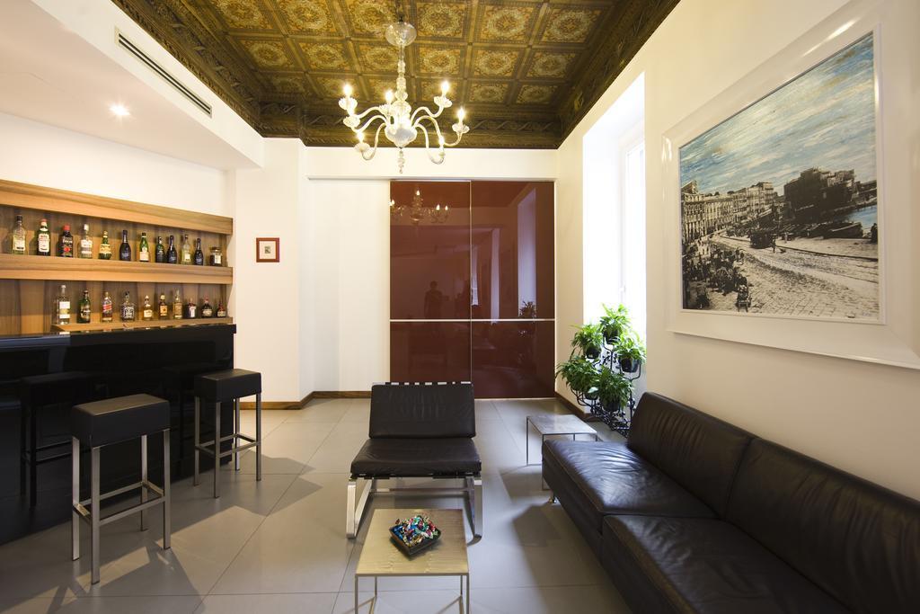Rex Lifestyle Hotel نابولي المظهر الخارجي الصورة